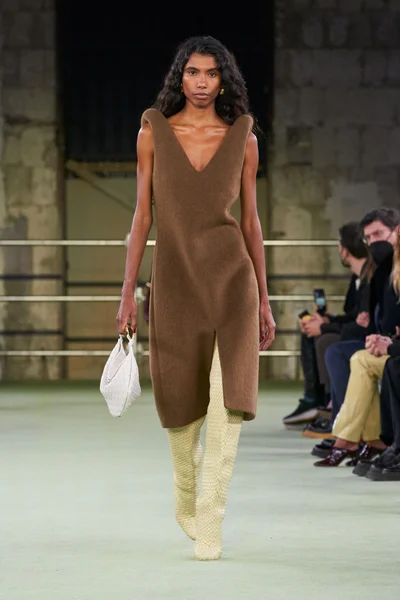 Look 41
